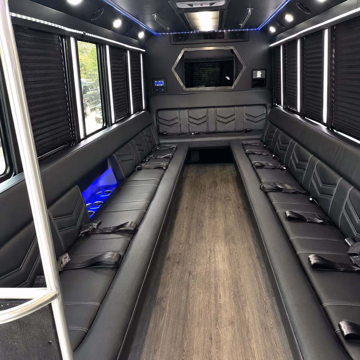 Columbia Birthday, Sweet 16, & Quinceañera Party Bus Rentals